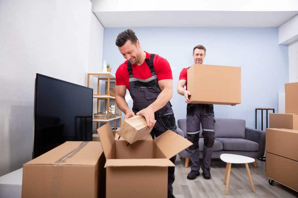 Smooth Moves in Sheffield: Top Tips for Hiring the Best Man with a Van